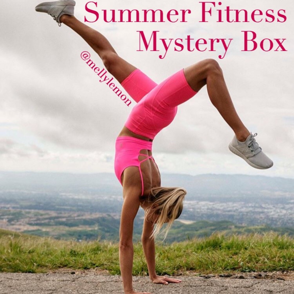 Athletic Clothes Mystery Box! 🌿💪💕